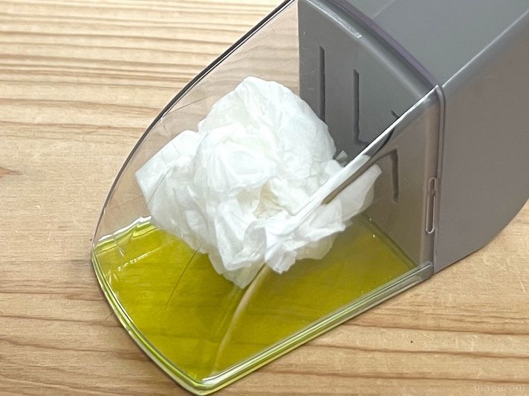 バグキャッチャーを使っている様子