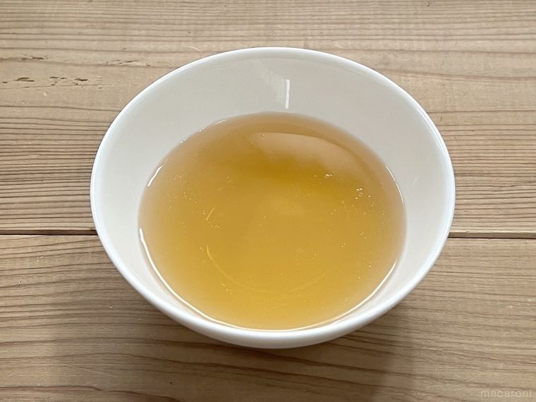 油を濾したあとのスープ