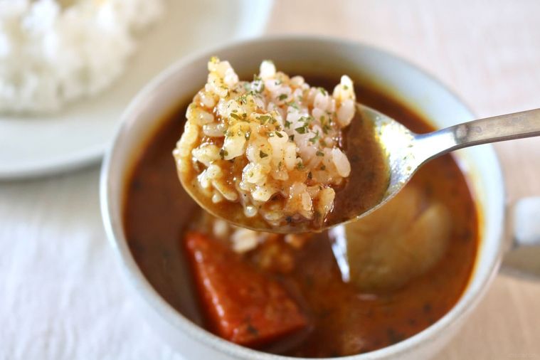 スープカレーと古米