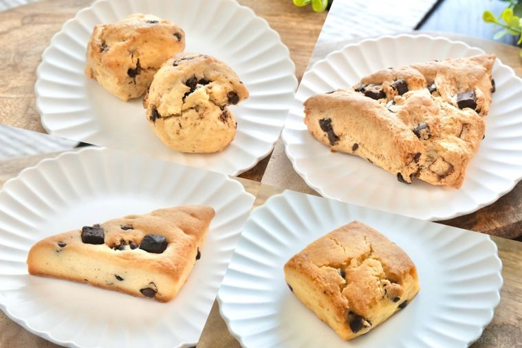 木のカッティングボードと白い皿にのったチョコチップスコーン