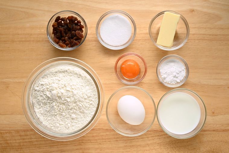 材料6cm丸抜き型6個分