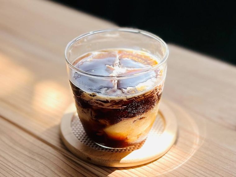 コーヒーゼリーの簡単レシピにこの手があったか。ドリップコーヒーを使うと