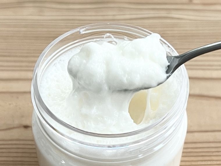 ぬりまろをスプーンですくった様子