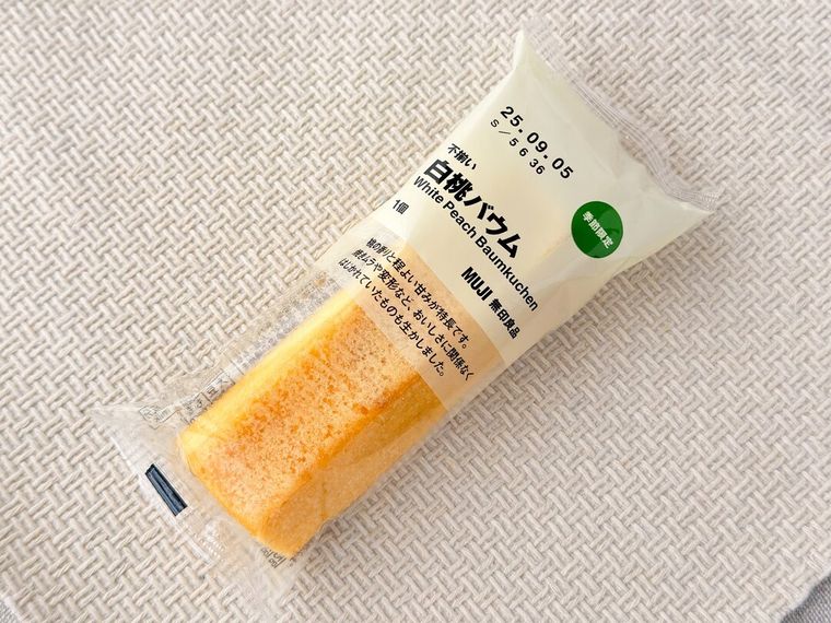 「不揃い 白桃バウム」のパッケージ