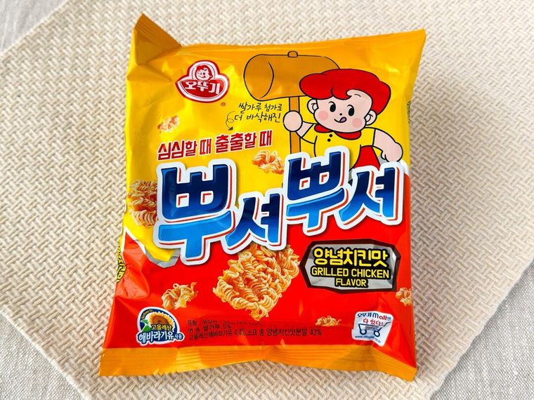  オットギ プショプショヤンニョムチキン味のパッケージ