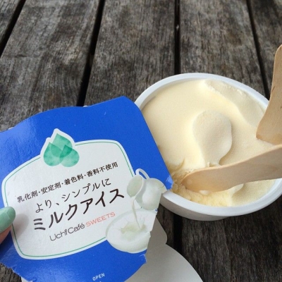 ローソンの「よりシンプルにミルクアイス」がさっぱり濃厚でおすすめ♪