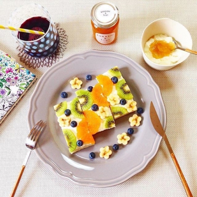 朝食に最適!フルーツオープンサンドのアイデアレシピ♩