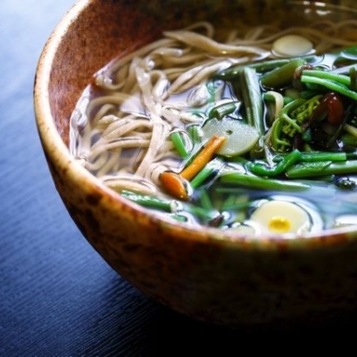 マツコも認めた!女性も行けちゃう立ち食いそばの名店まとめと番外編