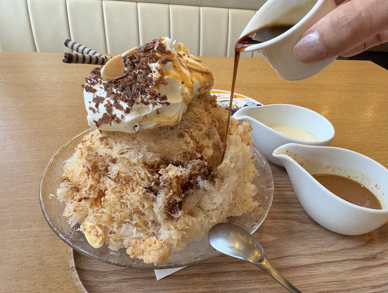 ココスのかき氷キャラメルマキアート