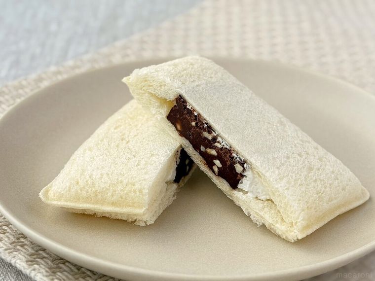 「ランチパック 極厚板チョコ」の断面