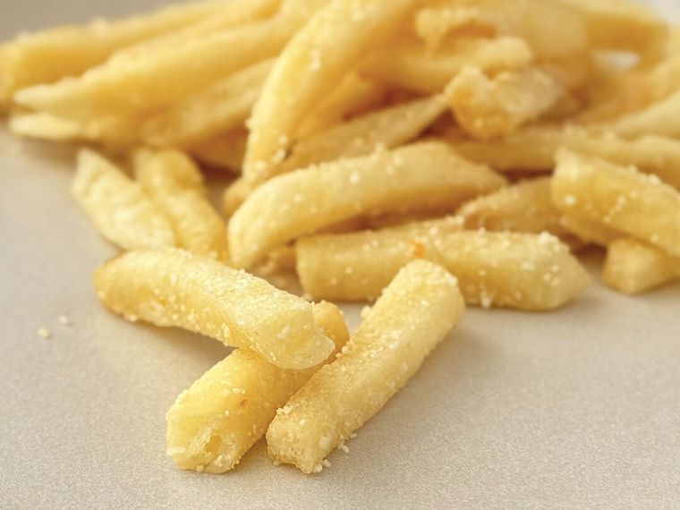 カズチーフライドポテト 38gの断面