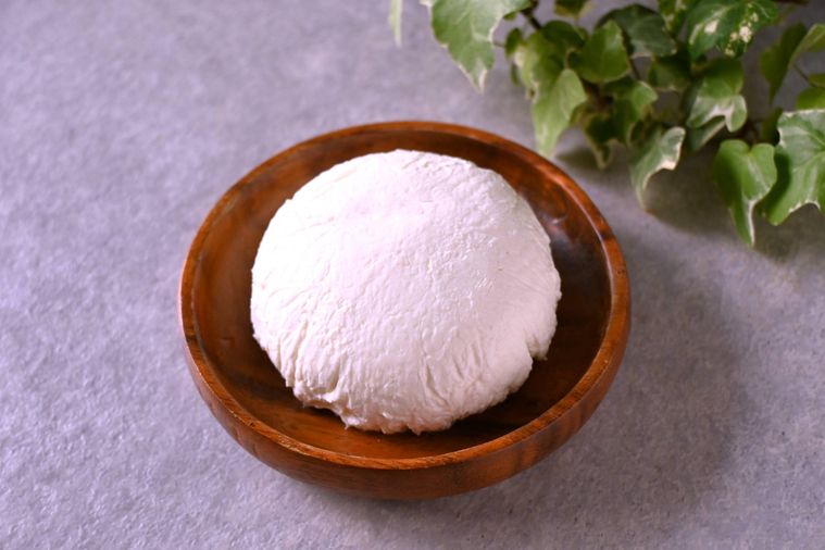 風味豊かでまろやか。自家製クリームチーズ