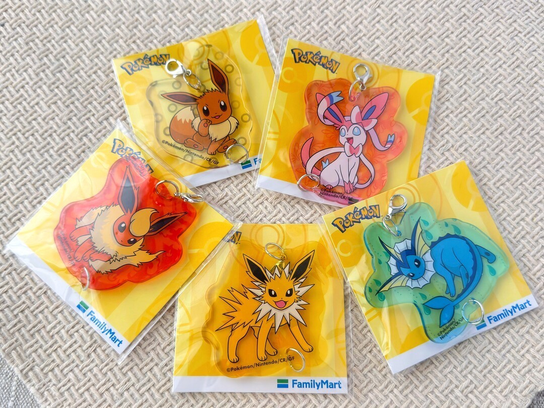 イーブイたちの小さな小箱　ポケモン　イーブイズ　ファミリーマート　ファミマ イーブイたちの小さな小箱 ポケモン イーブイズ ファミリーマート
