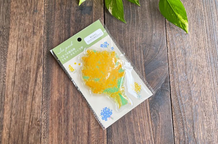 キャンドゥのつぶつぶ保冷剤 ミモザ型