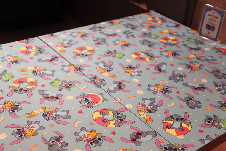 スペシャルカフェOH MY CAFEのテーブル