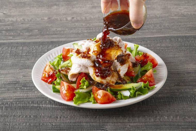 ミートボールでおなじみの石井食品から、贅沢ドレッシングが新登場