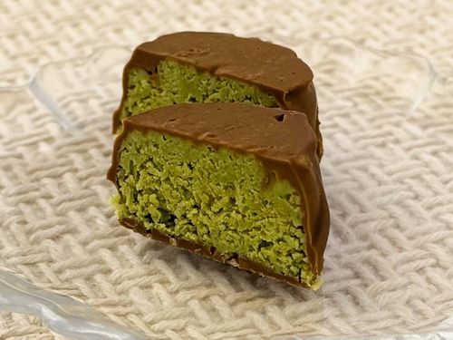 ドンキでドバイチョコが買えるコスパ抜群の濃厚チョコとザクザク食感