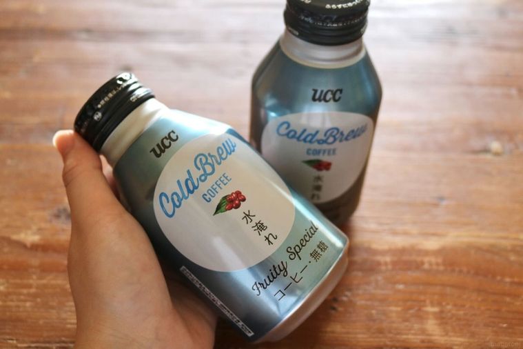 フルーティスペシャル缶2本