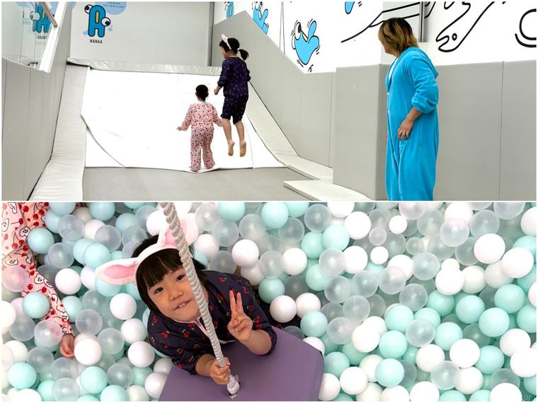 トランポリンやボールプールで遊ぶ子どもたち