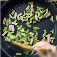 作り方 ゴーヤチャーハン