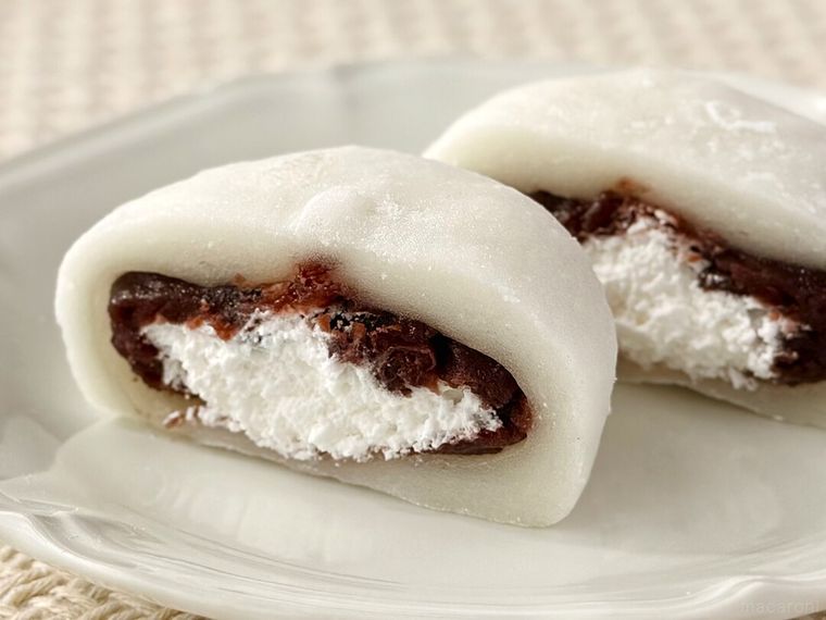  伊之助のほわほわ大福つぶあんホイップの断面