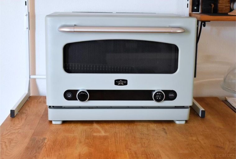 カウンターに設置したオーブンレンジ