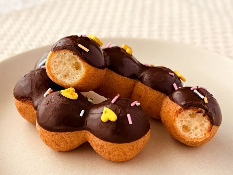 ポン・デ・スマイルチョコレートミッキーマウスの断面