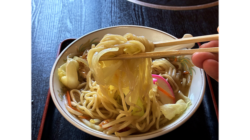 やっこ 昔ながらの味を守り抜く、70年以上続くうどん店の物語松阪どローカルぐるめ 3