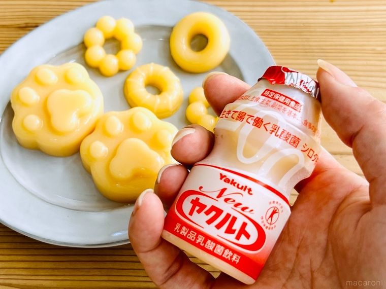 ヤクルトとヤクルトで作ったグミ