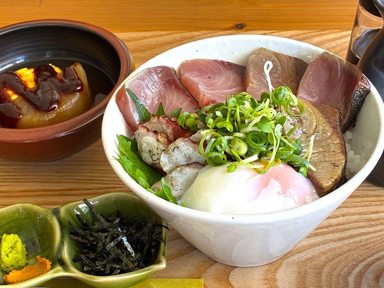 日替わり炙り海鮮丼