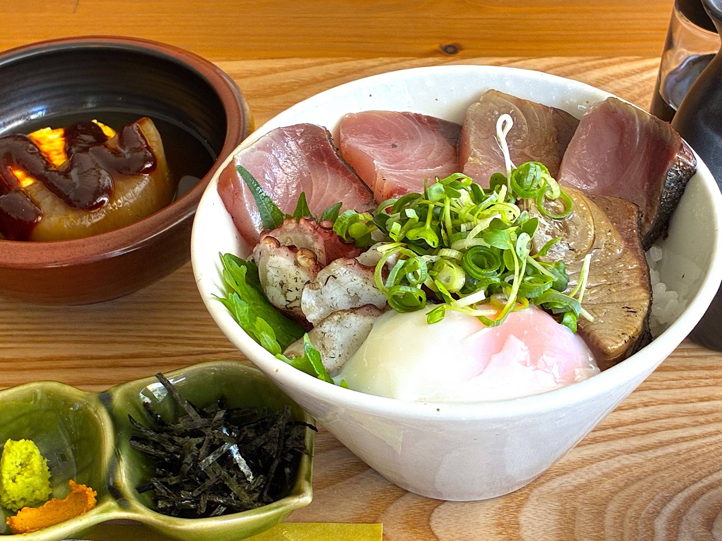菊鉄】藁火に魅せられた料理人の軌跡─松阪で描く理想の店づくり【松阪