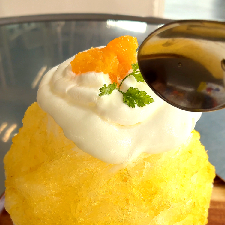 513 iCE LAB】三重の名水と地産地消のこだわりシロップを使ったかき氷