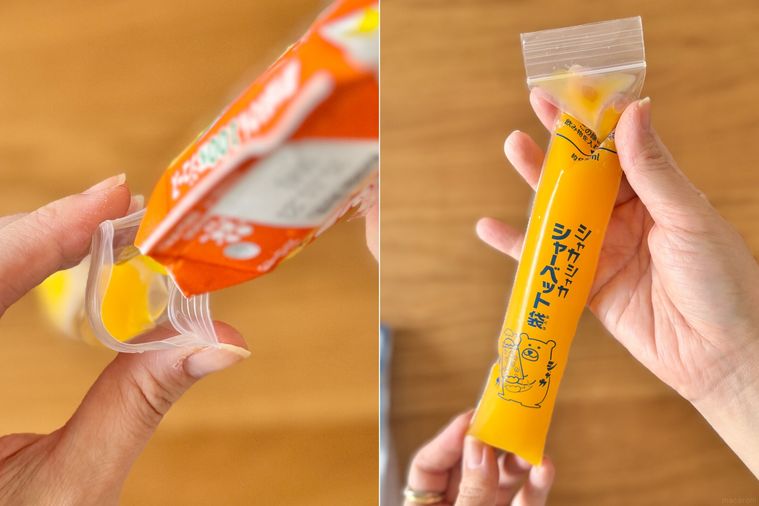 シャーベット袋にジュースを入れている様子