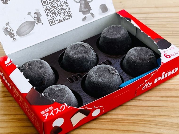 ピノのパッケージを開封した様子