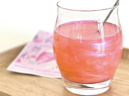 セリアオーロラパウダーでキラキラドリンクが作れる味はするの実際に試してみた