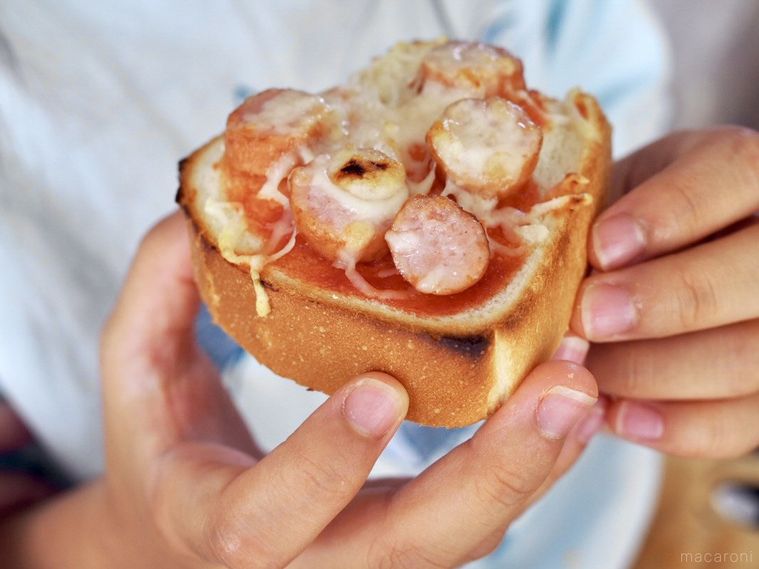 ハート型のピザトースト