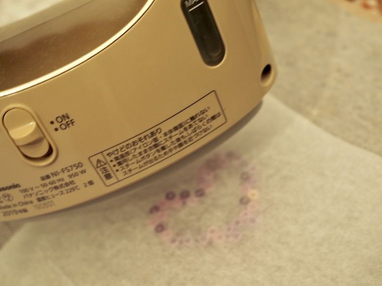 アイロンをあてているところ