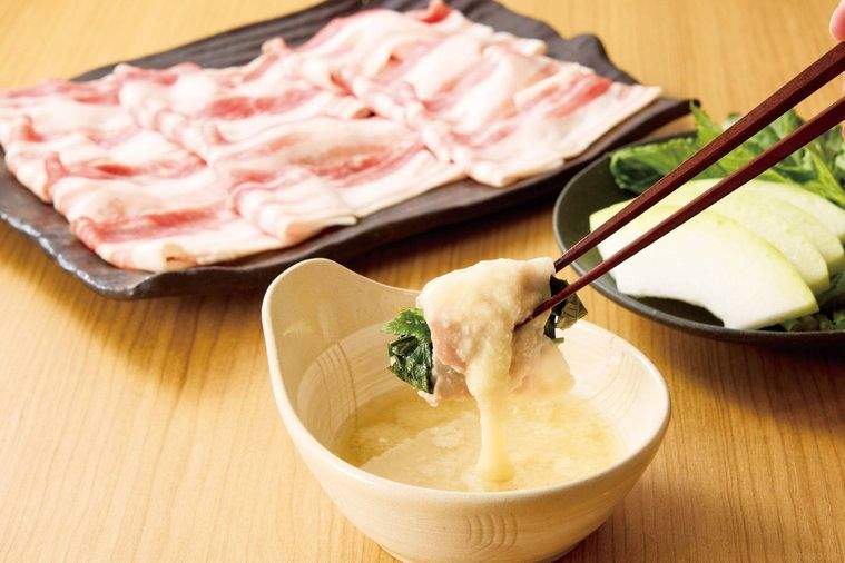 夏野菜と厳選五種の旨みだし 山形恵み豚しゃぶ