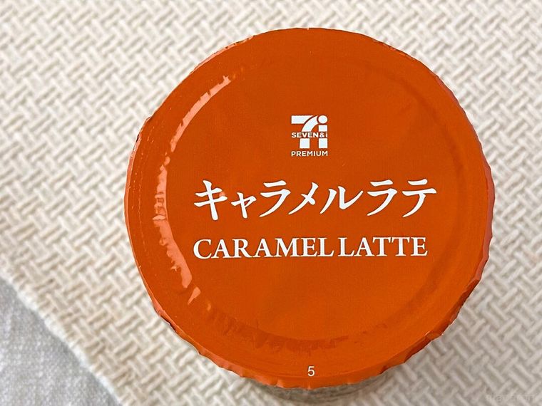 7プレミアム キャラメルラテ 240mlのパッケージ蓋