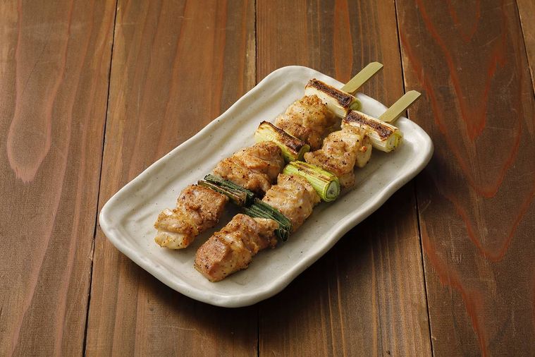 鳥貴族のグランドメニューもも貴族焼