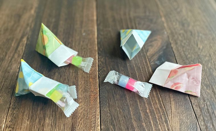 折り紙で作ったミニ紙袋