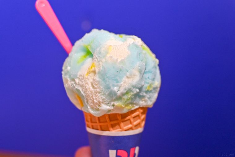 アイスを横から