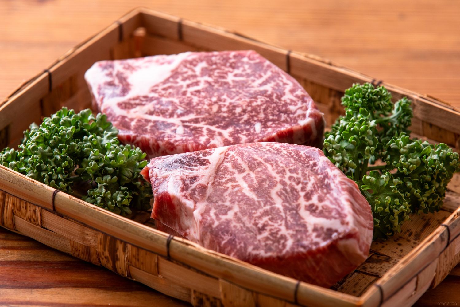 冷凍のヒレステーキ