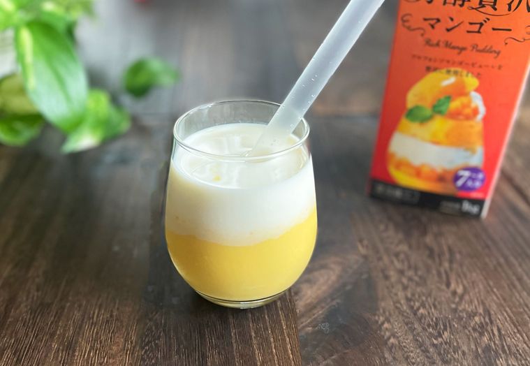 芳醇贅沢マンゴーで作ったマンゴーラッシー