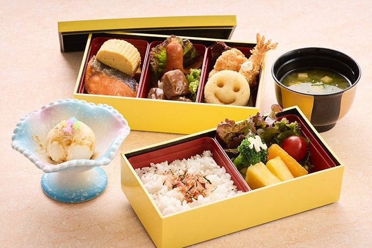 5. 彩いろどり玉手箱ときらきら宝石アイス