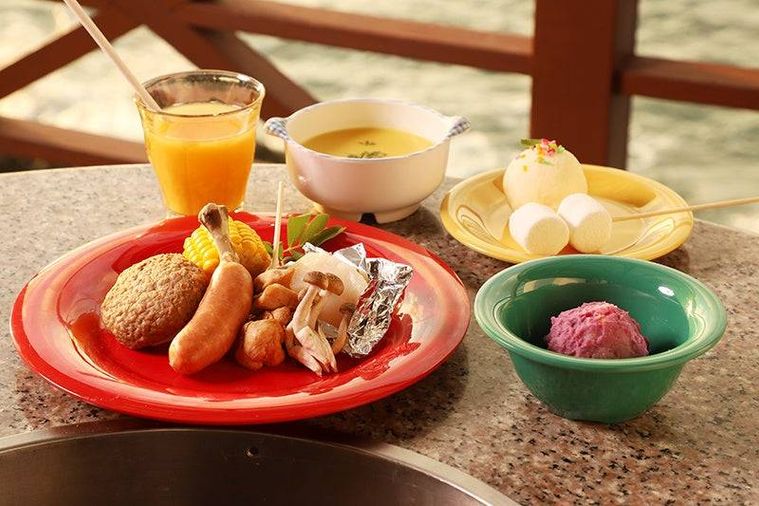 3. コーラルシービューキッズバーベキューソフトクリームファクトリー