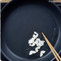 作り方 豚バラキャベツとしめじのオイスター炒め