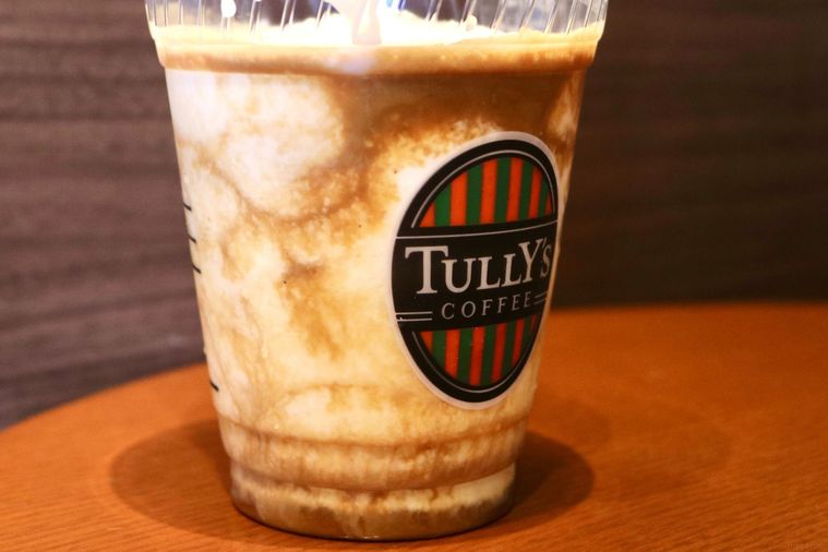 マーブル状のドリンク