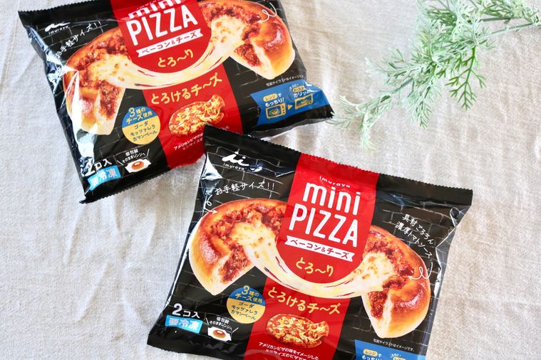 井村屋mini PIZZA ベーコンチーズのパッケージ