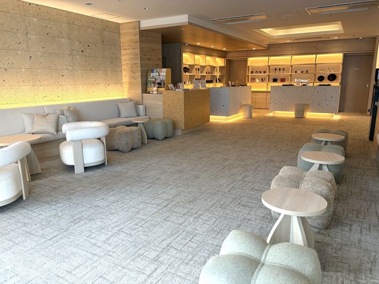 リッチモンドホテル仙台のロビーカウンター